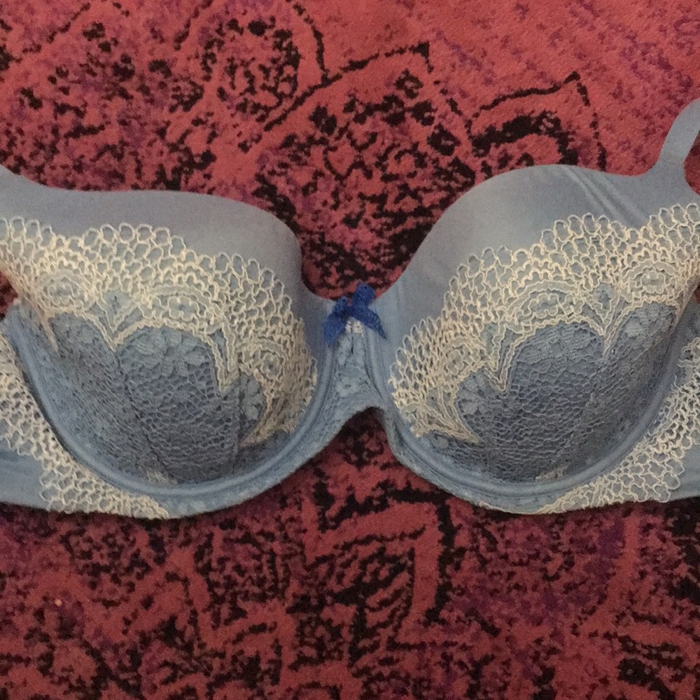Victoria Secret Bra 36DDD